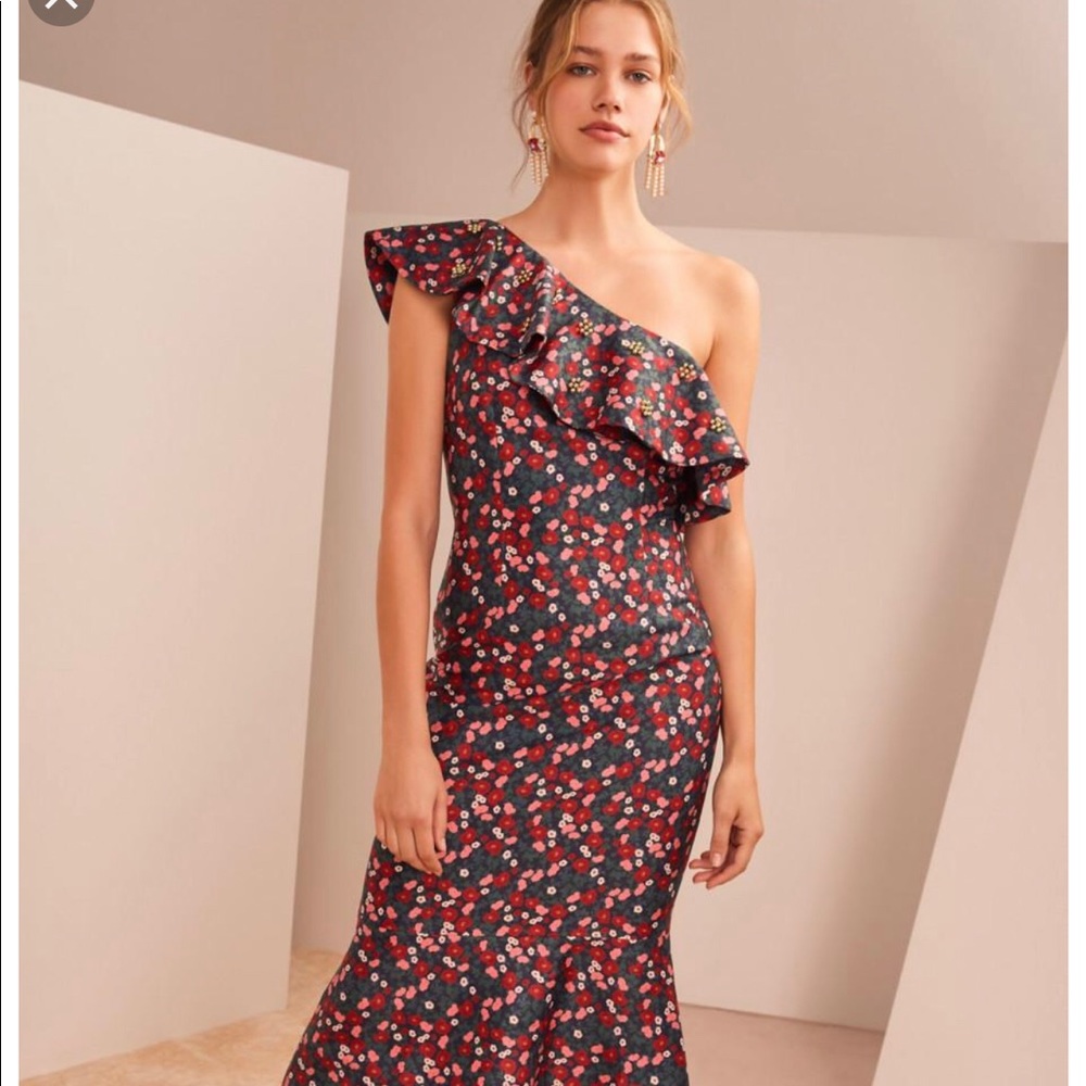 Keepsake the Label gown